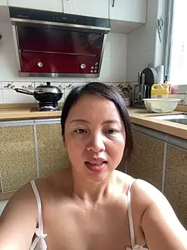 Huanhuan0188 - 达成目标🎯 假肉棒女上位抽插一分钟