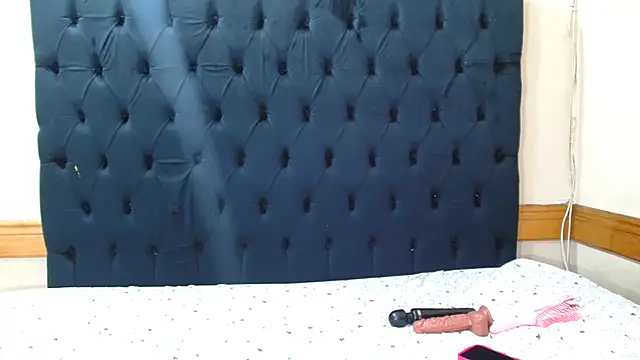 Blue_Ivv - blowjod and dildo fuck