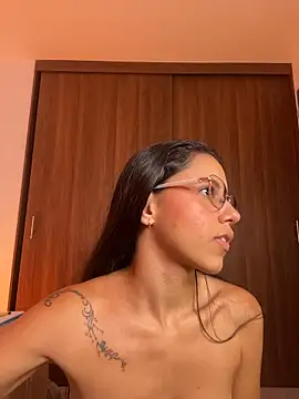 AnnyDeLosRios_ - Play with my pussy