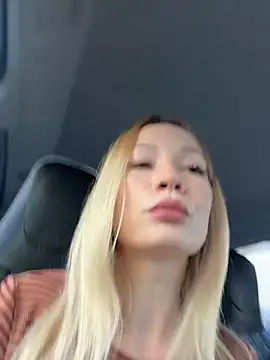 LavenderHot - Masturbated pussy