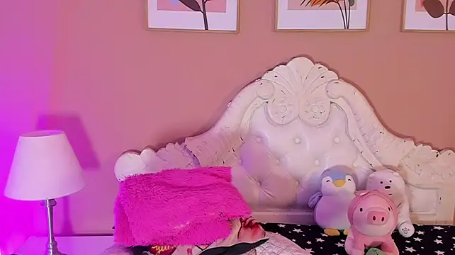 AlanaJones1