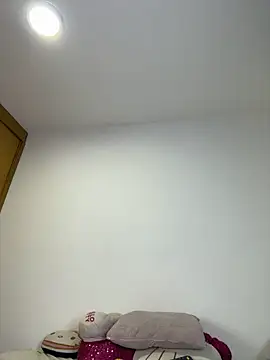 Ivelleee_ - Fuck pussy in doggy + finger ass