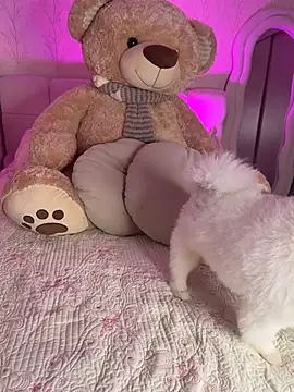 MaiahDolls - show cream in ass