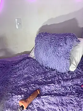 Miss-lyra - fuck my pussy hard😈