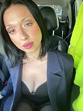 RoxySantaMonica - take off wet panties from an elastic ass