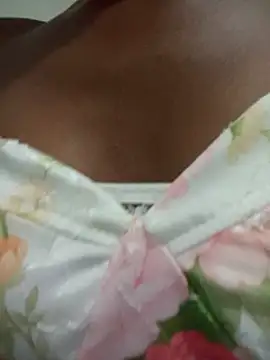 Chocolate_Baby - Bikini in live