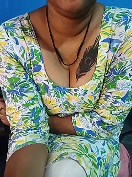 Nautty_jaanu - Oil boobs