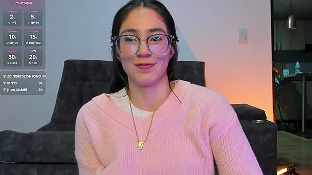 Emmadiaz1 - Plug + oily ass
