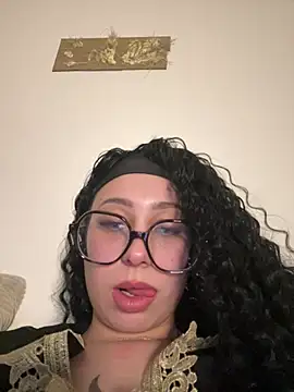 Queenlo_xxx