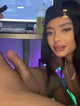 Kitty_Bliss - Let me suck my vagina + fingers 😈🤤