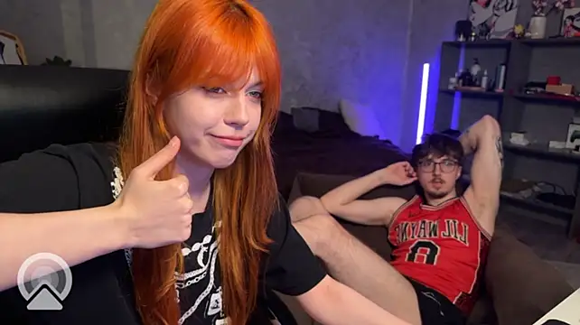 T_files_x - Hot Makeout