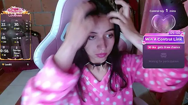 Maggie_Fox3 - SHOW CUM