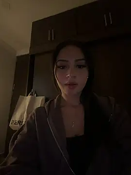 Abbymnd1 - Flash boobs +ahegao😈😈