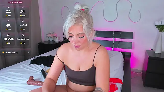 Stasy_Traiin - naked doggy