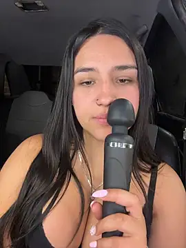 Samantha_firee - Oil or cream on my boobs💧🍒