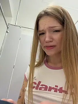 StreetSquirt - play with panties straps+cameltoe