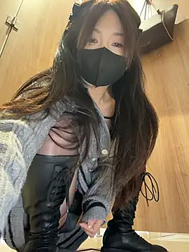 _Galax- - 狼牙手指套抽插2分钟