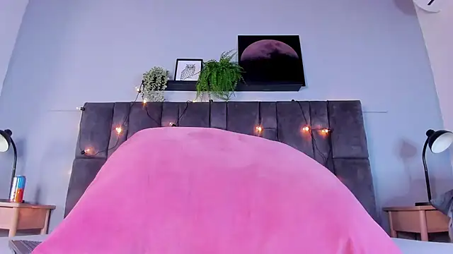 DulceAurora__ - oil my sexy body , spack my ass👋