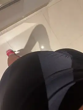 Anvessra - Show Ass