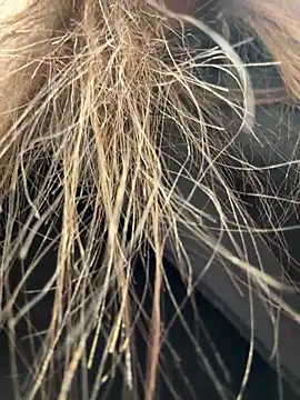 Olivia_Jemison - Spread my pussy + touch my clit close