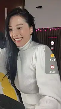 Emma_Hotkiss - Riding torso, no mercy at all