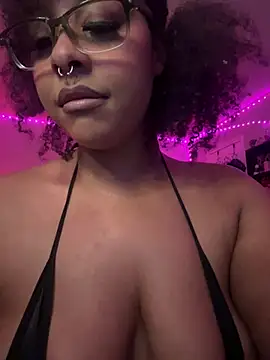 Nintendhoe - play wit my pussy while im on da game :D