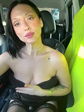 RoxySantaMonica - BIG hot boobs in nipple clamps💣