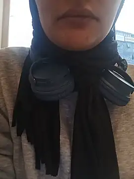 MisyonerNur - Dışarıda göğüslerini aç 😅