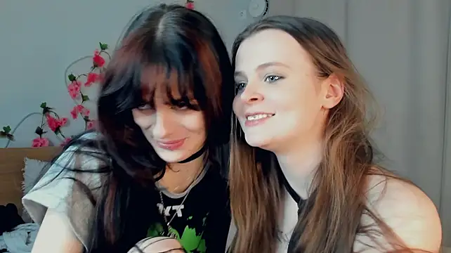 KrystalTrudel - play with saliva like snowball