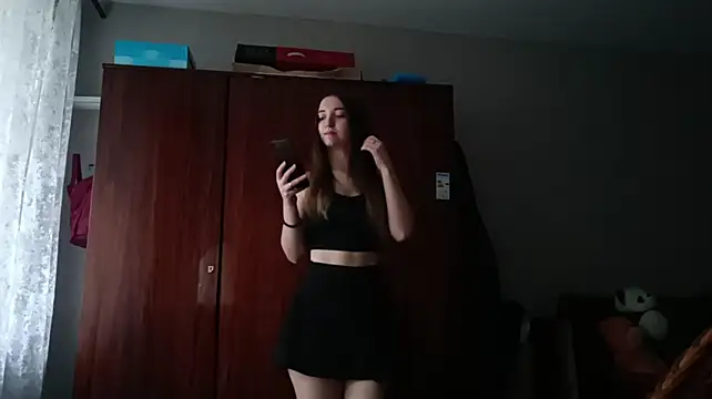WynonaFarhat - Send a kiss