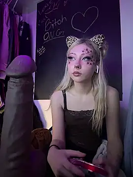 MollyMonroe666