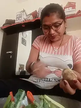 Heyy_Anshi - Show Pussy With Fingringss