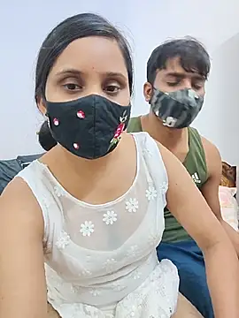 Your___Riya - Suck boobs in public 🌺💋