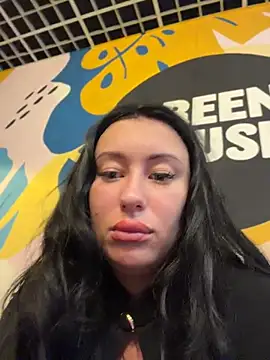 AdinaKan - Naked show+BIG squirt💦💦