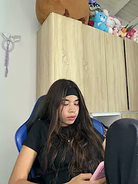 Milleradhara24 - fingers in my pussy