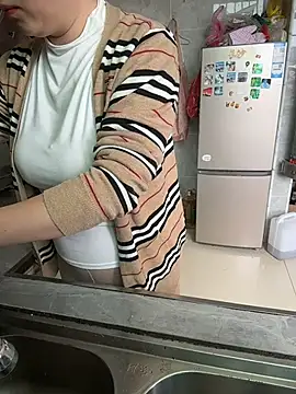 Yaoyiyi-8 - 找真JJ玩一玩