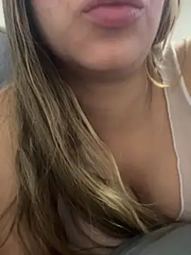 ScarlettKentt - SPIT ON TITS AND SLOPPY BLOWJOB 1 MINUTE