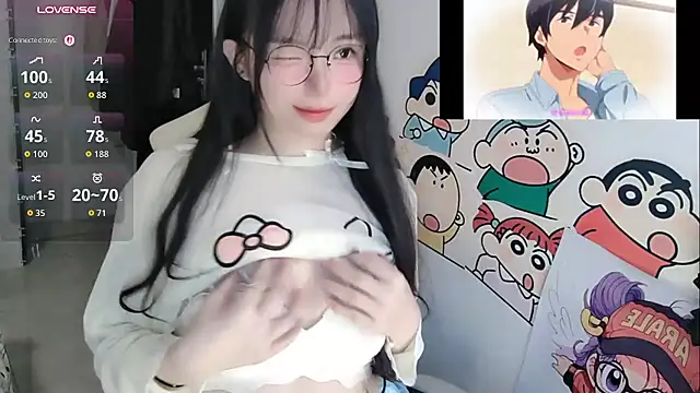 Angela-AMY - 你猜我爱抽烟还是爱喝酒？？？ 乳夹夹粉色大乳头