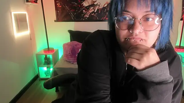 Lucky-leah - Show my boobs+ blowjob