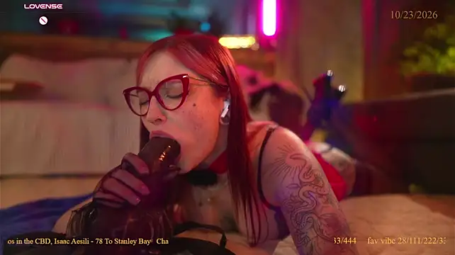 Vse_sukki - naked doggy show