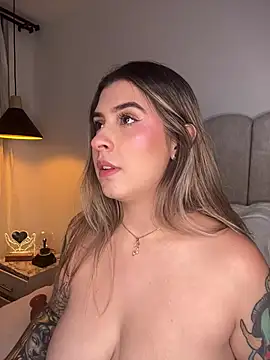 AndyBluee - Go to the car and take out Tits