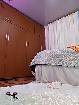 PaoL22 - oil in the pussy and massage on the clit