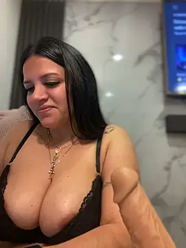 Milff_parkerrr - GET NAKED IN CAR + CONTROL TOY 👌👌👌👌