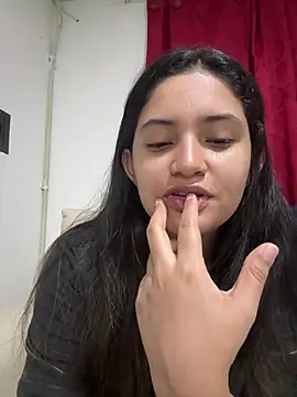 Isa_squirt1 - TRY TO MAKE ME SQUIRT😈🥵