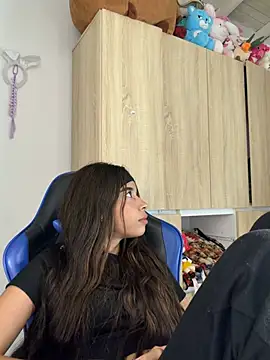 Milleradhara24 - fingers in my pussy