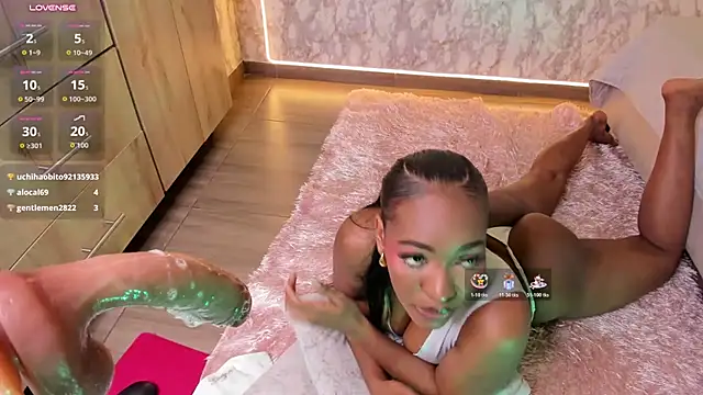 Whiitneyfox - A very sloppy and creamy blowjob.