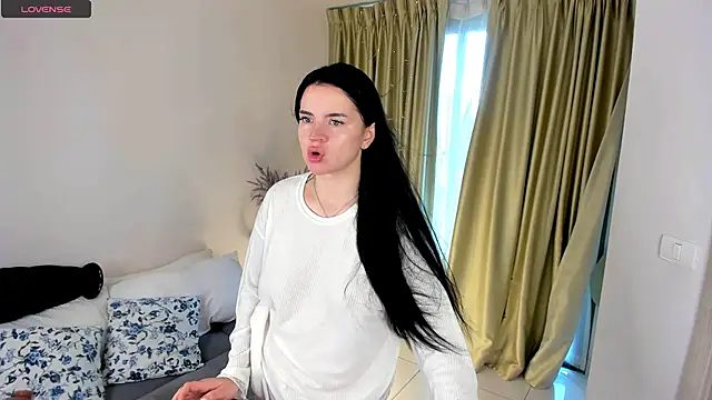 Evelyne_xxo - Fingering pussy
