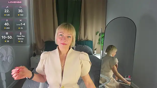 Ann_Annise - Spank my ass in Doga position 10 times