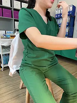 Public_orgasm - sneaky masturbation in clinic cum squirt