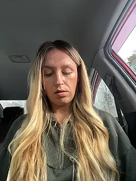 StasyWood - Show dildo🤤